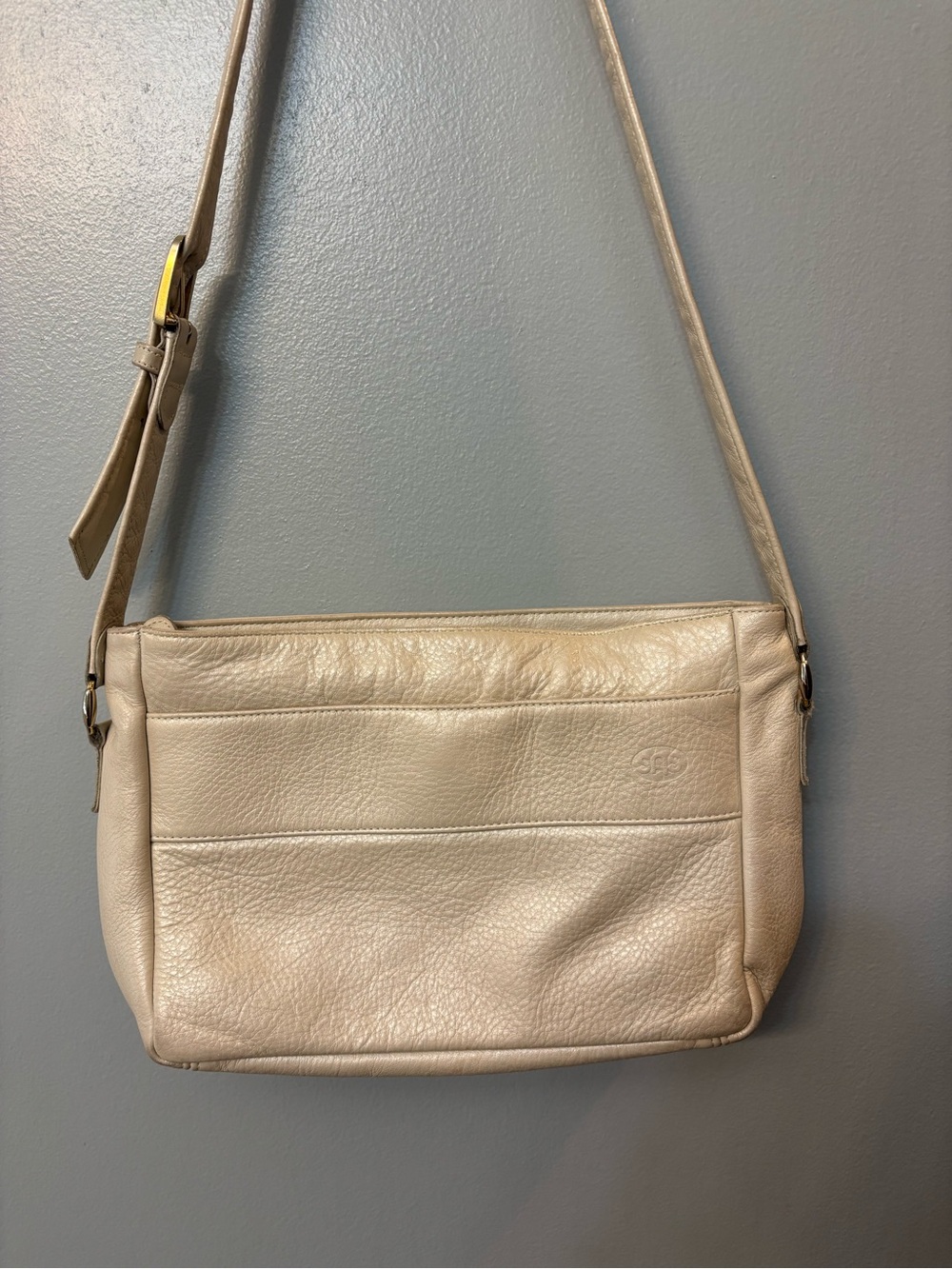 SAS Leather Crossbody Bag/Purse in Cream, Vintage